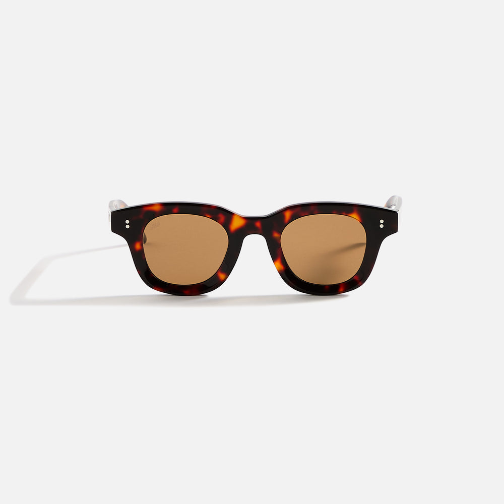 Солнцезащитные очки AKILA Apollo Sunglasses, цвет Tortoise/Brown
Солнцезащитные очки AKILA Apollo Sunglasses, цвет Tortoise/Brown