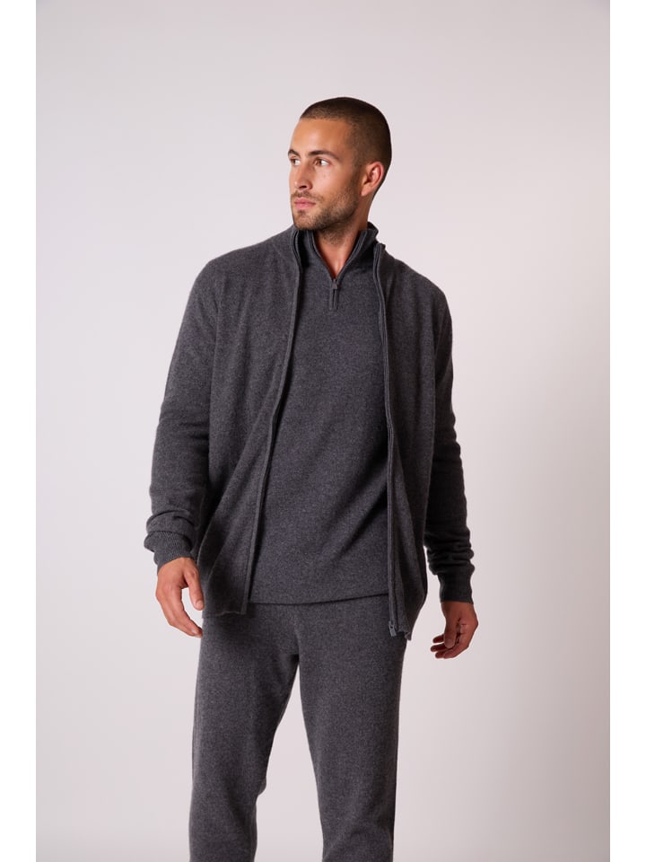 Perfect Cashmere Кашемировый кардиган "Коди" антрацитового цвета
Perfect Cashmere Кашемировый кардиган "Коди" антрацитового цвета