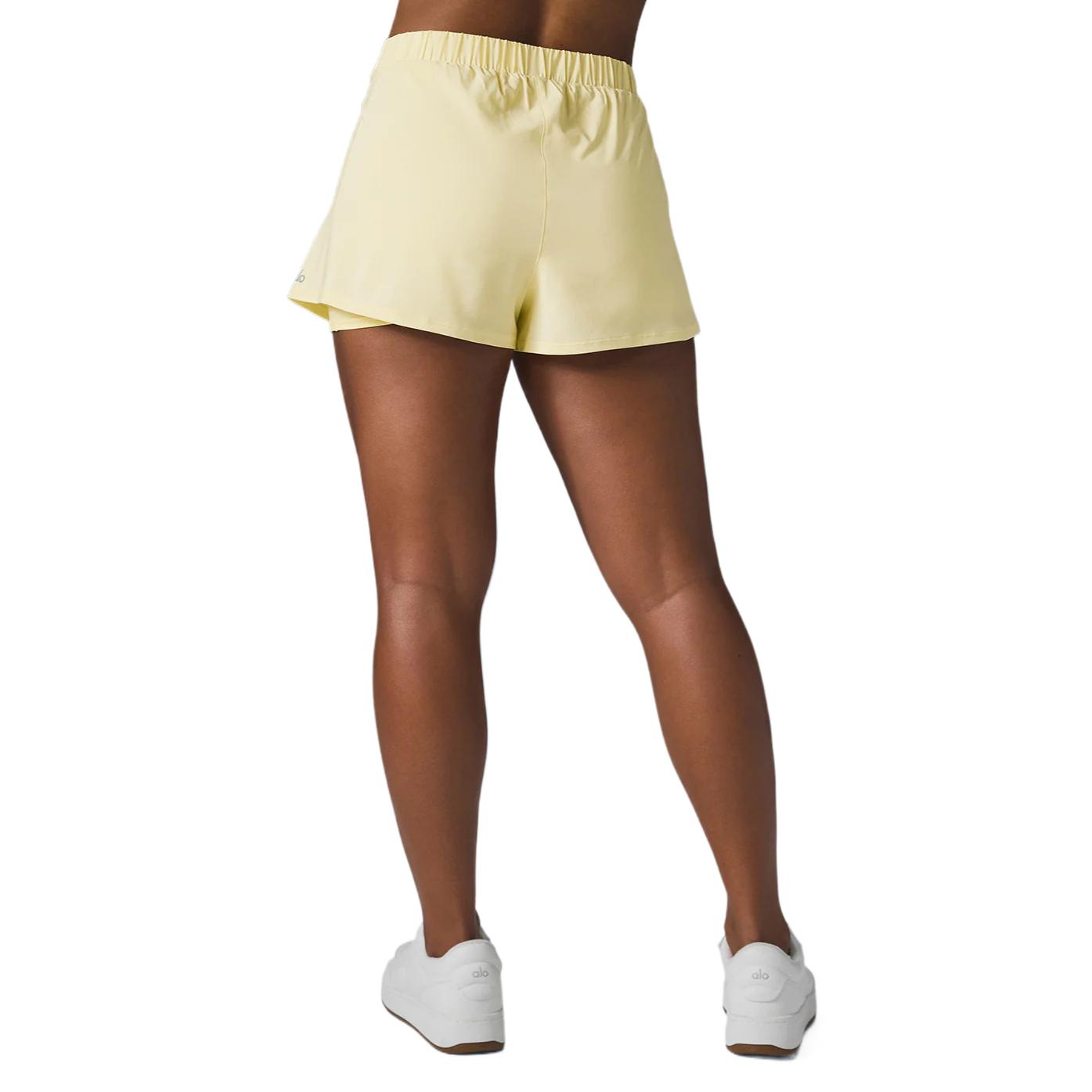 Повседневные шорты женские Alo Yoga, желтый
Повседневные шорты женские Alo Yoga, желтый