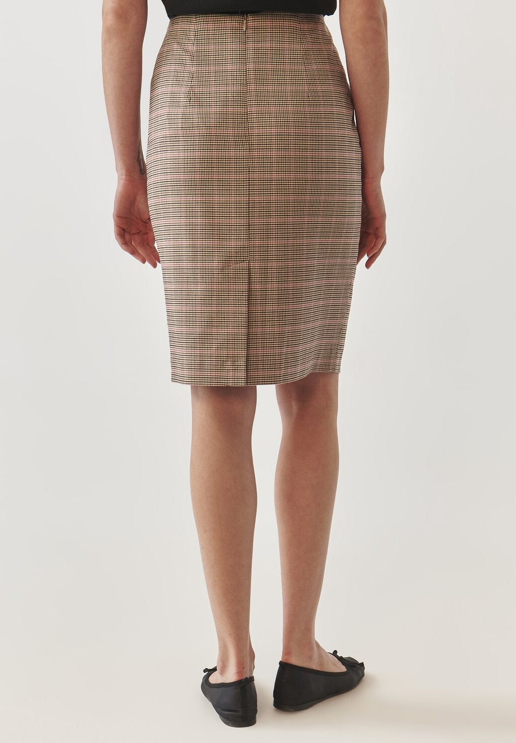 Юбка-карандаш TATUUM, бежевый
Юбка-карандаш TATUUM, бежевый