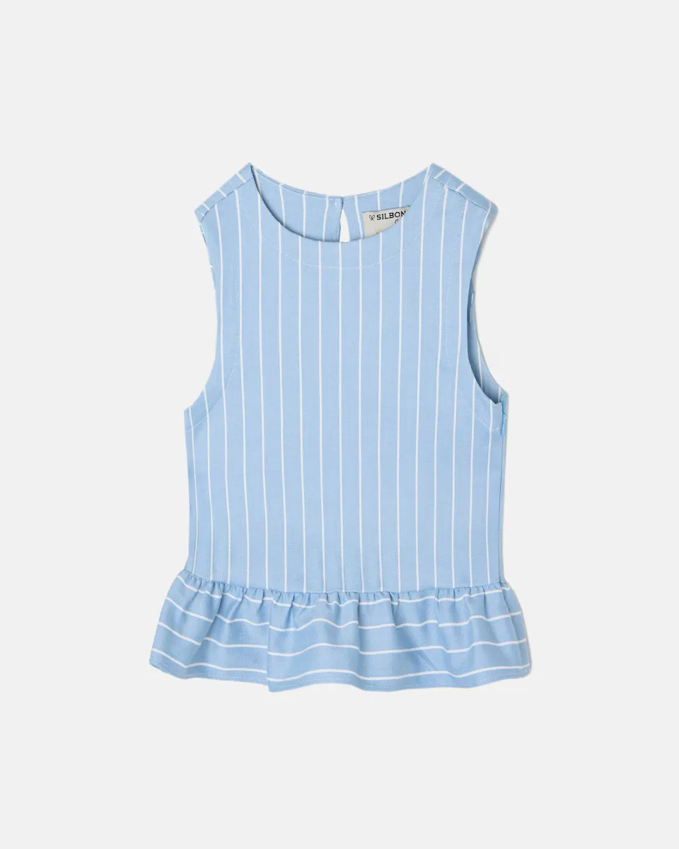 Детская полосатая блузка с рюшами Silbon, синий
Детская полосатая блузка с рюшами Silbon, синий