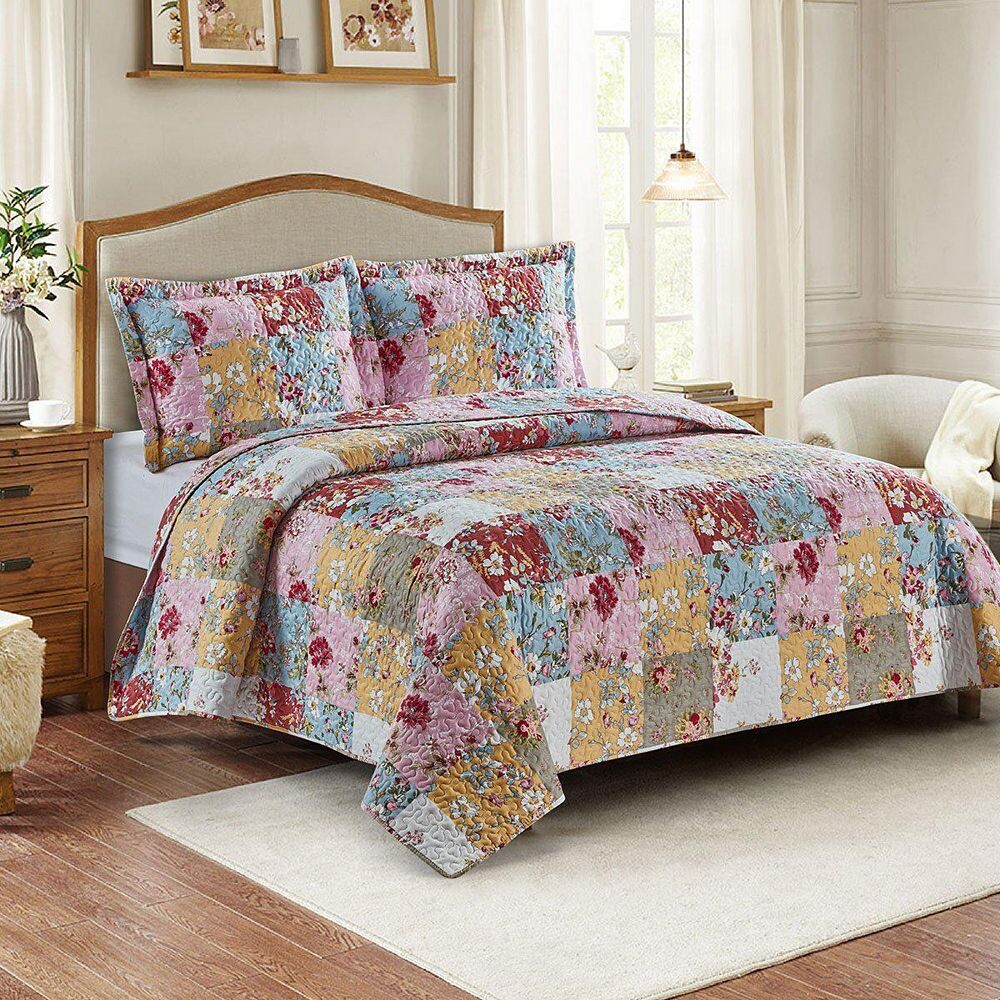 Двустороннее лоскутное одеяло Daphne с цветочным принтом - Комплект покрывала Egyptian Linens, цвет Daphne
Двустороннее лоскутное одеяло Daphne с цветочным принтом - Комплект покрывала Egyptian Linens, цвет Daphne