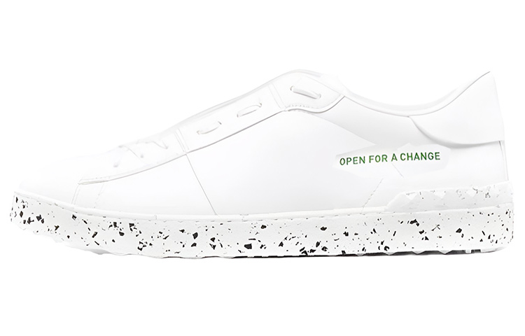 Valentino Кроссовки Open For A Change - белые
Valentino Кроссовки Open For A Change - белые