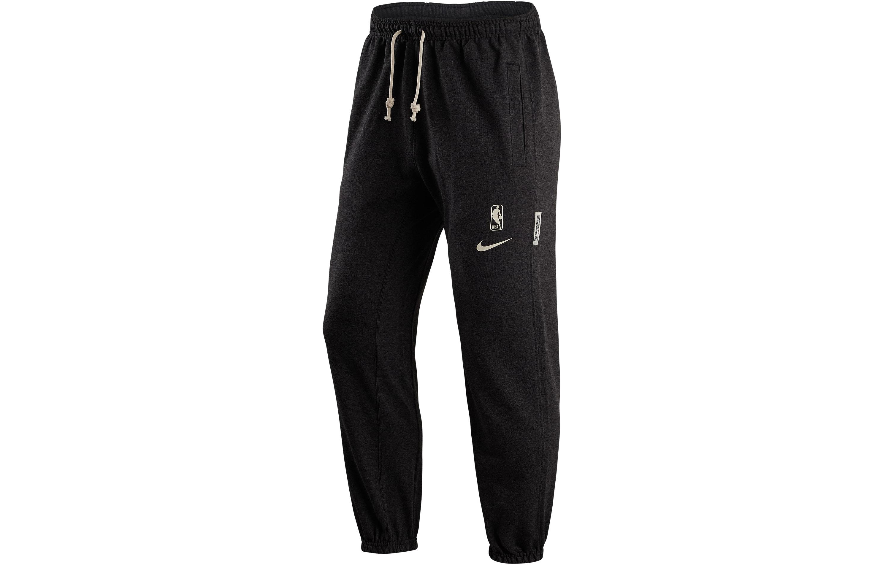 Вязаные спортивные штаны мужские серые черные Nike
Вязаные спортивные штаны мужские серые черные Nike