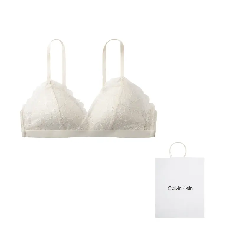 Женский бюстгальтер Calvin Klein, слоновая кость
Женский бюстгальтер Calvin Klein, слоновая кость