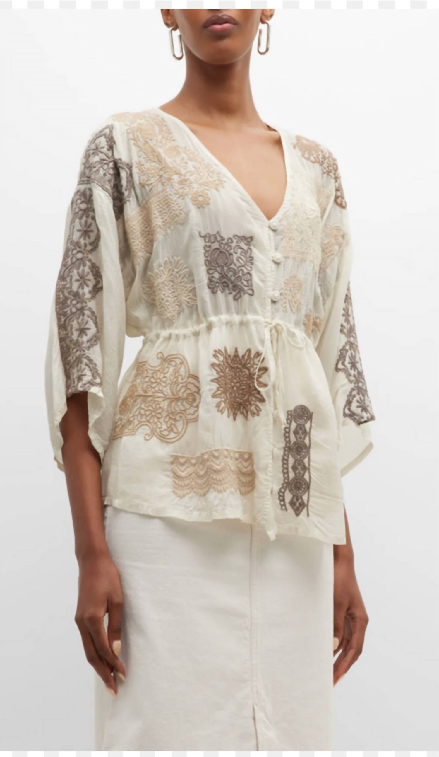 Кружевная блузка бежевого цвета Johnny Was
Кружевная блузка бежевого цвета Johnny Was