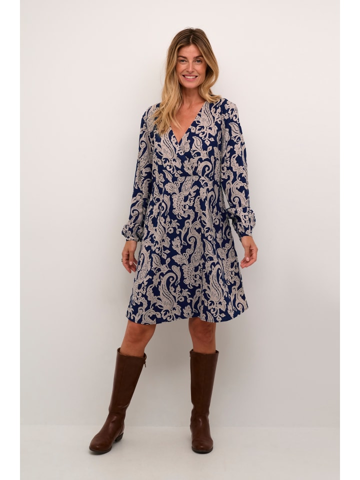 Cream Платье CRLucy А-силуэта с синим узором «пейсли»
Cream Платье CRLucy А-силуэта с синим узором «пейсли»