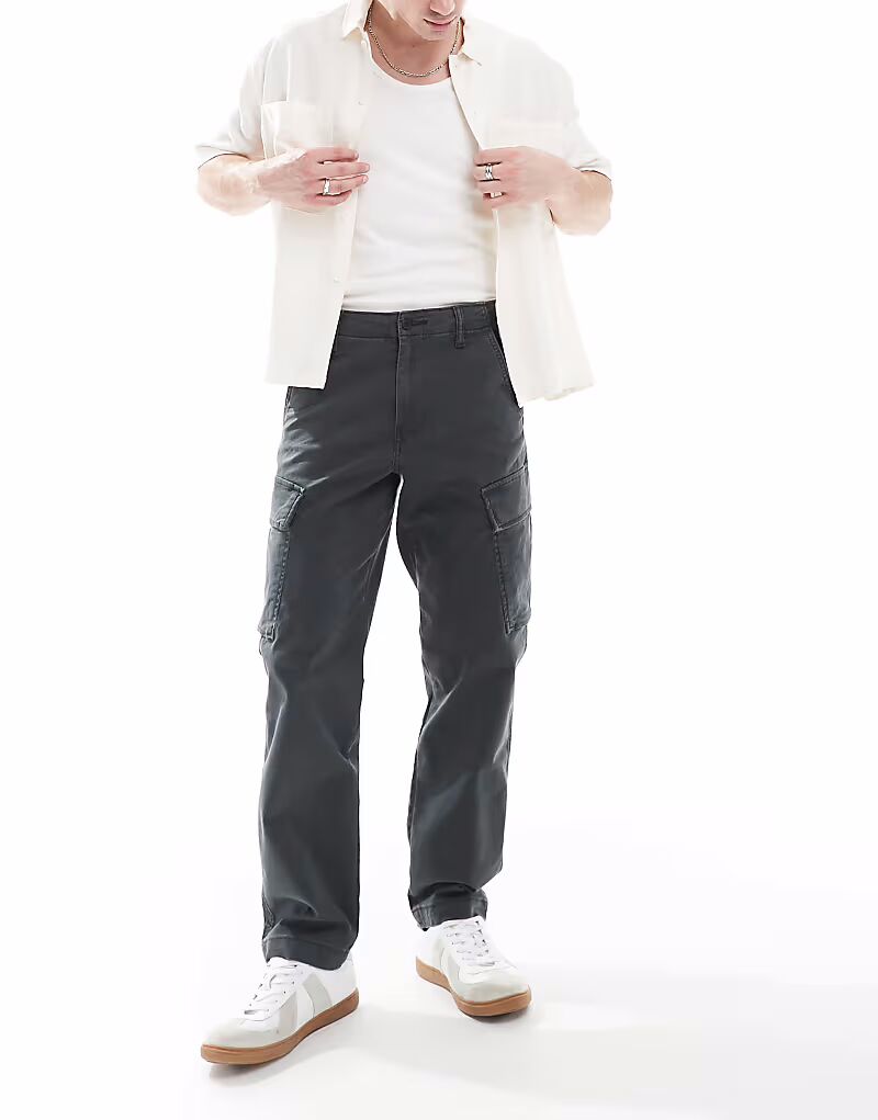 Брюки Levi's XX карго зауженного кроя из твила в выстиранном черном цвете
Брюки Levi's XX карго зауженного кроя из твила в выстиранном черном цвете