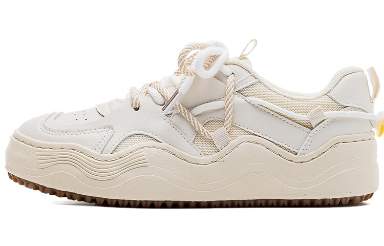 Кеды, скейтборд обувь женская низкая бежевая Warrior
Кеды, скейтборд обувь женская низкая бежевая Warrior