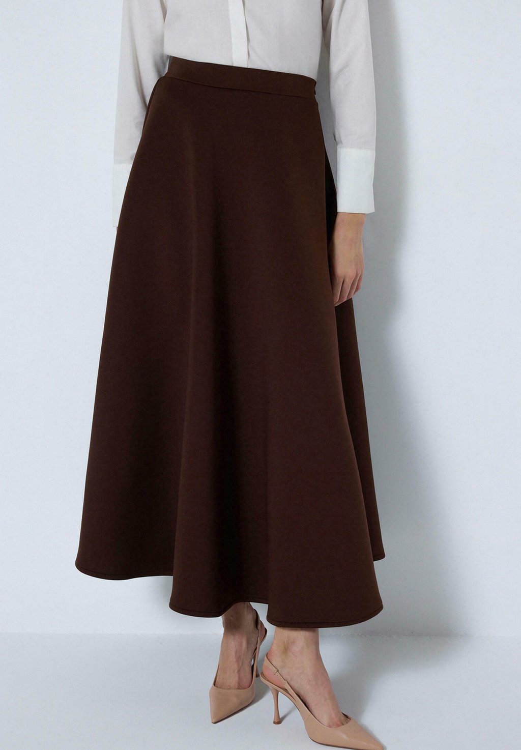 Юбка макси SCUBA Touché Privé, коричневый
Юбка макси SCUBA Touché Privé, коричневый