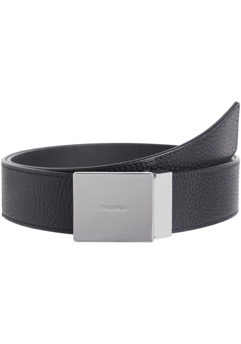 Кожаный ремень Calvin Klein "ADJ CASUAL PLAQUE PB 35MM" с надписью-логотипом, цвет Ck Black Pebble
Кожаный ремень Calvin Klein "ADJ CASUAL PLAQUE PB 35MM" с надписью-логотипом, цвет Ck Black Pebble