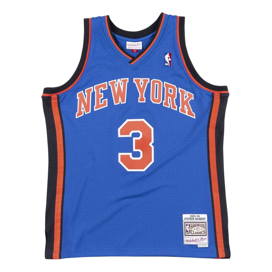 Джерси Mitchell & Ness x NBA New York Knicks 2005-06 Swingman Jersey 'Stephon Marbury 3', синий
Джерси Mitchell & Ness x NBA New York Knicks 2005-06 Swingman Jersey 'Stephon Marbury 3', синий