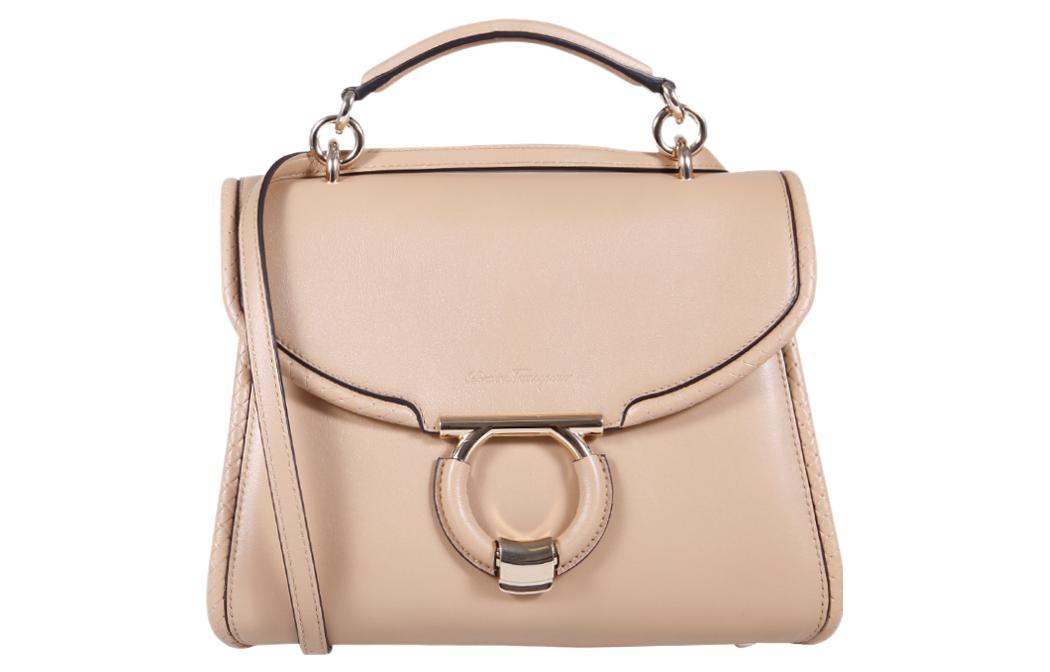 Ferragamo Сумка
Ferragamo Сумка