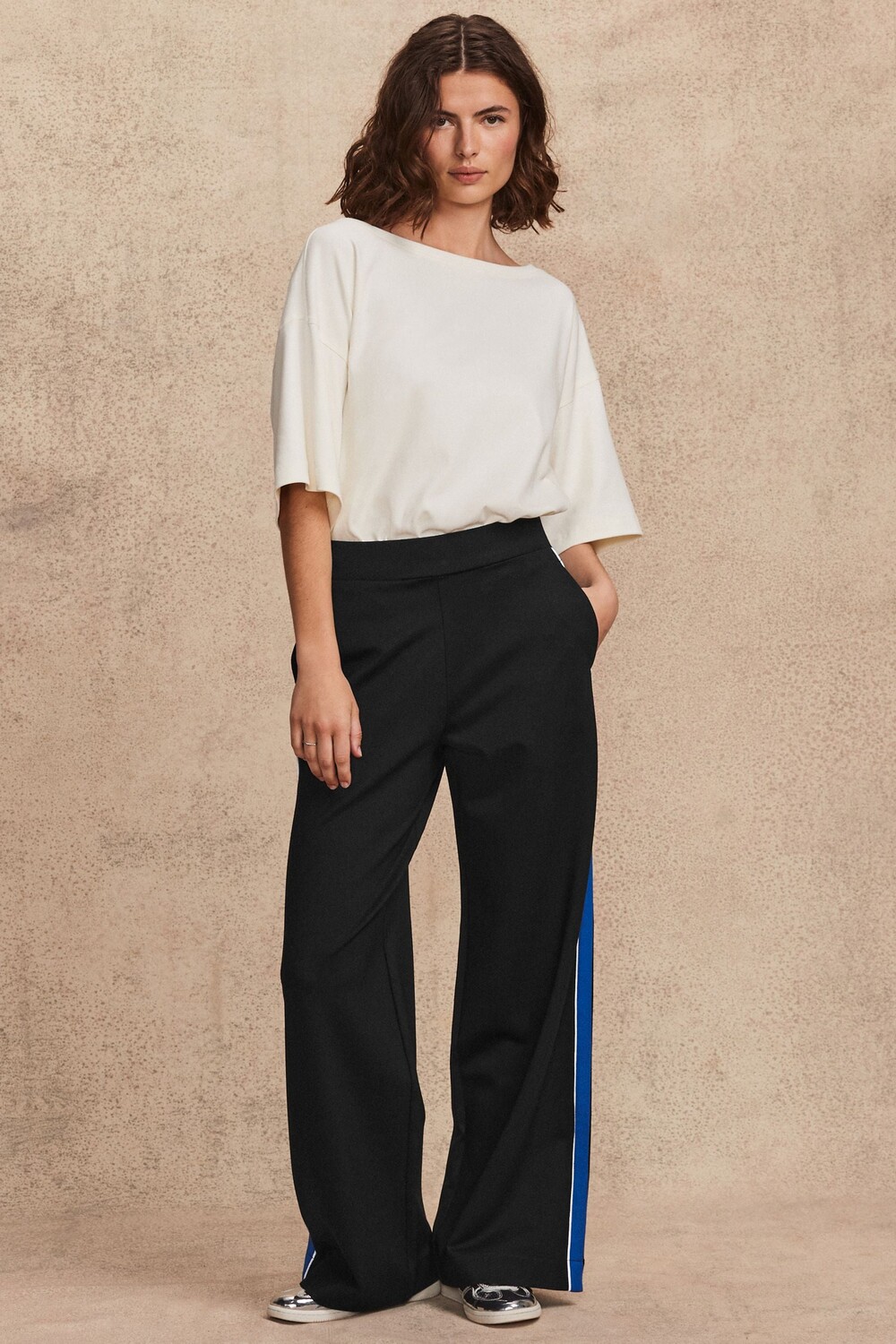 Спортивные брюки Ponte с полосками по бокам Next, черный
Спортивные брюки Ponte с полосками по бокам Next, черный