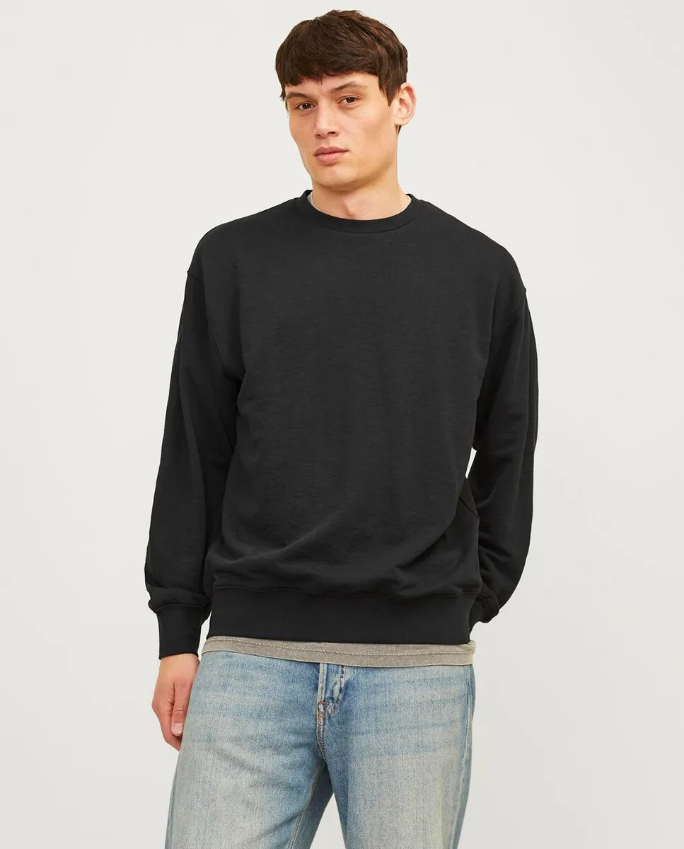 Толстовка с круглым вырезом, длинными рукавами и без принта для мужчин Jack & Jones, черный
Толстовка с круглым вырезом, длинными рукавами и без принта для мужчин Jack & Jones, черный