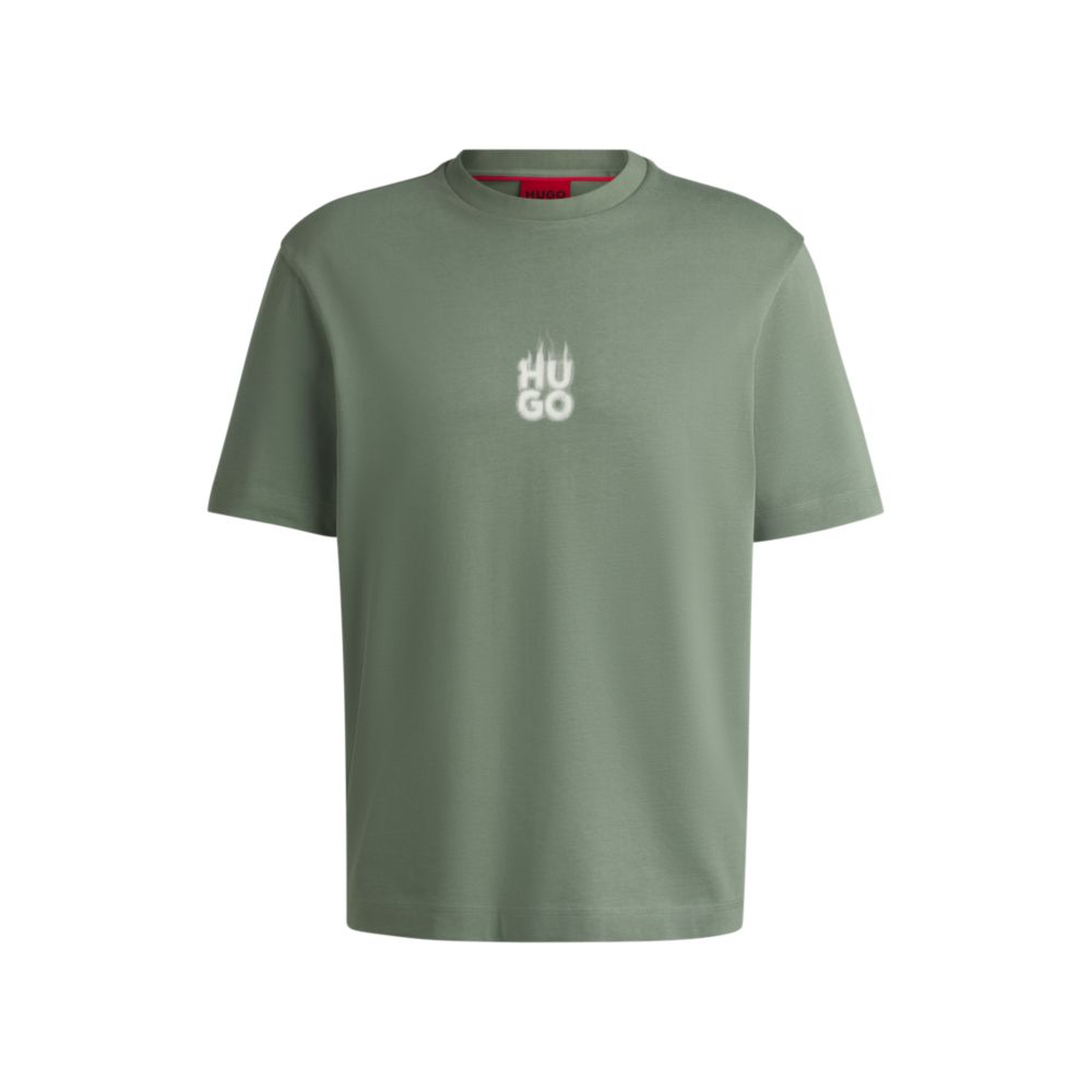 Футболка из хлопкового джерси с многослойным принтом логотипа в виде дыма HUGO, светло-зеленый 
Футболка из хлопкового джерси с многослойным принтом логотипа в виде дыма HUGO, светло-зеленый