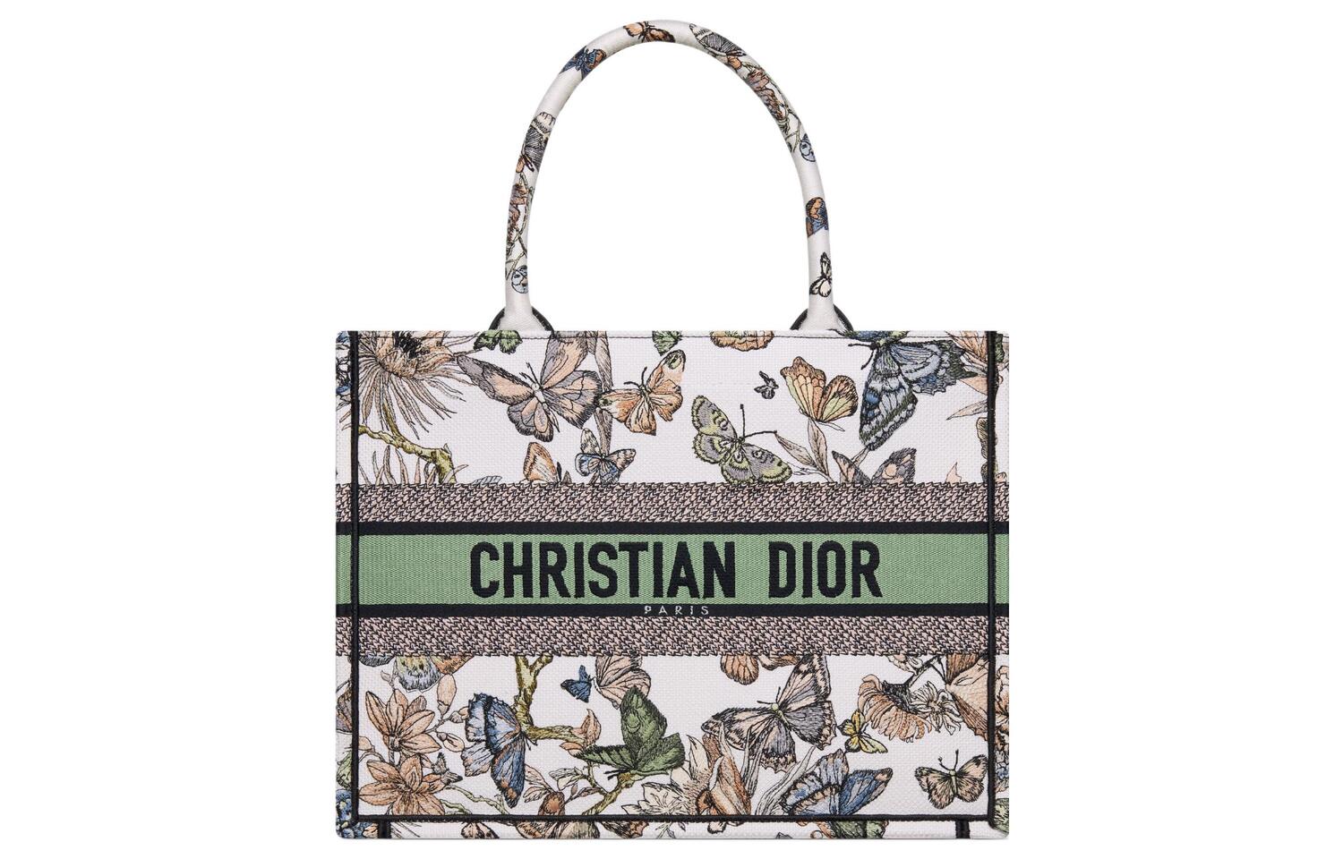 Вышитая сумка-шоппер, хозяйственная сумка, дамская сумка среднего размера белая и разноцветная DIOR
Вышитая сумка-шоппер, хозяйственная сумка, дамская сумка среднего размера белая и разноцветная DIOR
