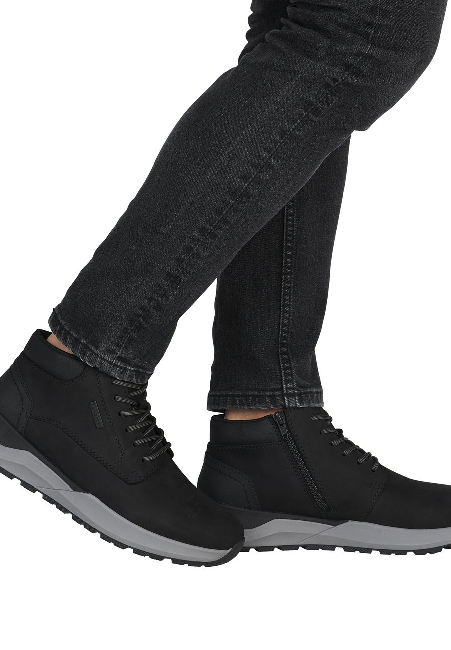Ботинки Rieker Lace-up ankle boots, Schwarz/Black
Ботинки Rieker Lace-up ankle boots, Schwarz/Black