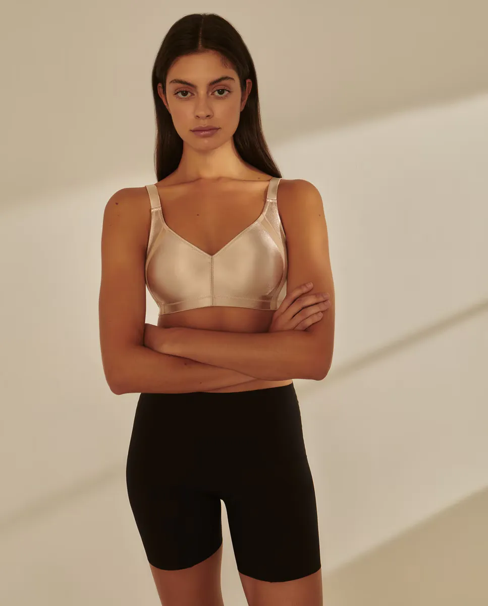 Бюстгальтер Naturana, предварительно сформированный без косточек, бежевый
Бюстгальтер Naturana, предварительно сформированный без косточек, бежевый