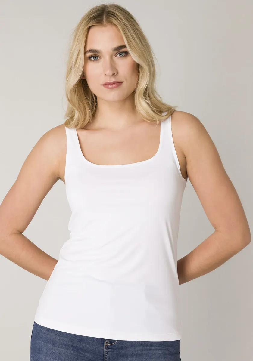 Майка базового уровня в базовом исполнении Base Level, белый
Майка базового уровня в базовом исполнении Base Level, белый