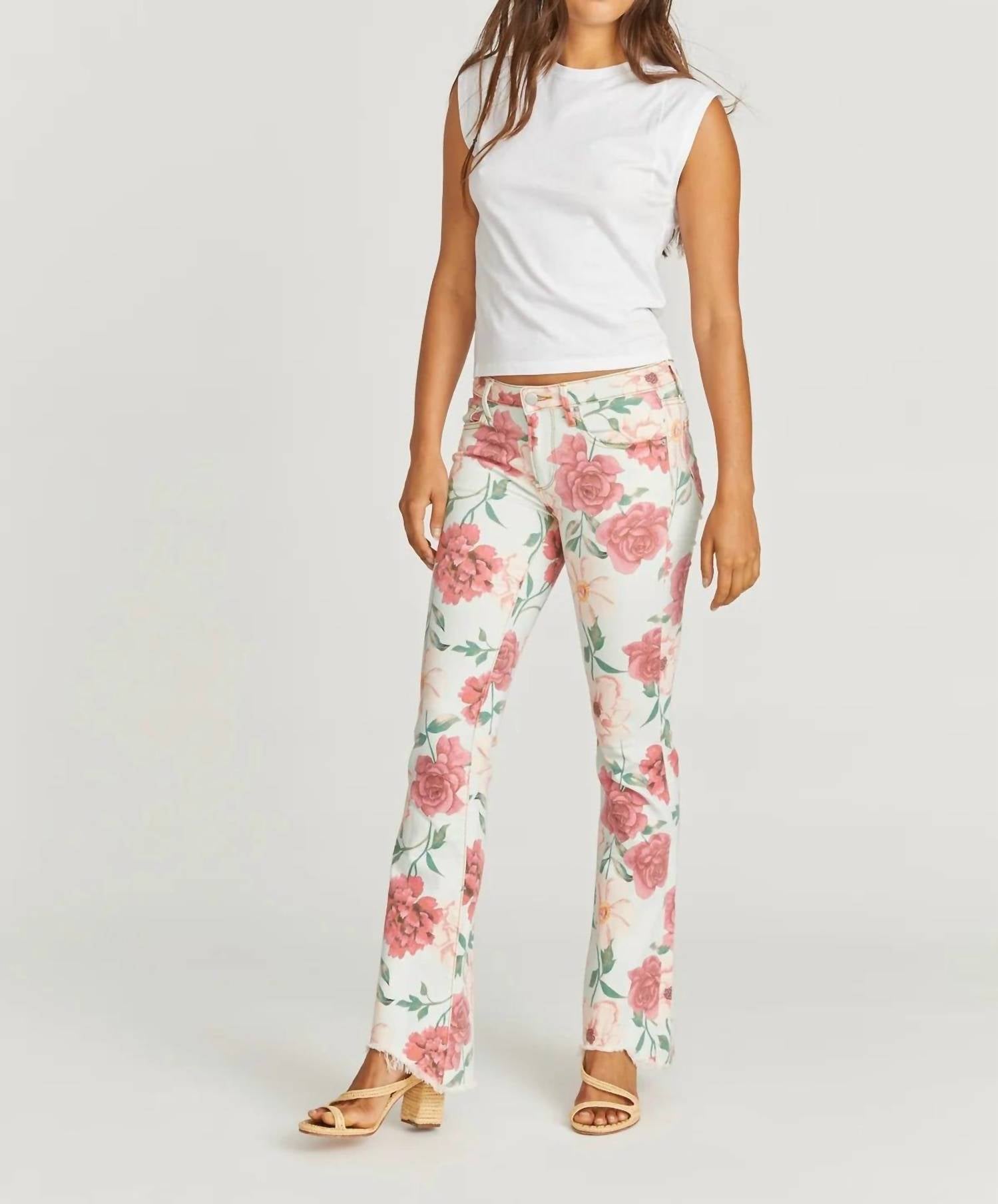 Джинсы Eva Bootcut в цвете «Маскарадное небо» DRIFTWOOD, цвет masquerade sky
Джинсы Eva Bootcut в цвете «Маскарадное небо» DRIFTWOOD, цвет masquerade sky