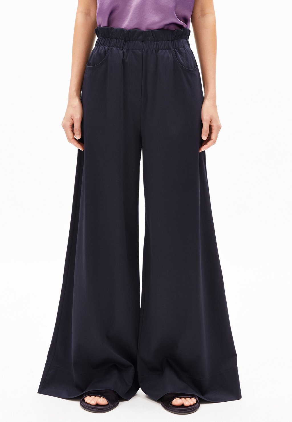 Брюки JOWANAA ARMEDANGELS, черный
Брюки JOWANAA ARMEDANGELS, черный