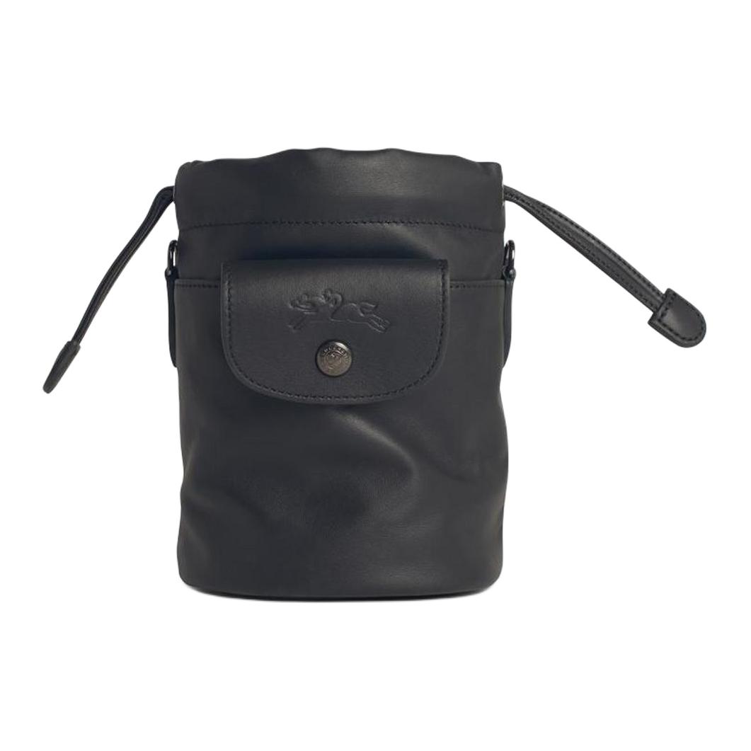 LONGCHAMP Сумка-ведро Le Pliage Xtra из коровьей кожи
LONGCHAMP Сумка-ведро Le Pliage Xtra из коровьей кожи