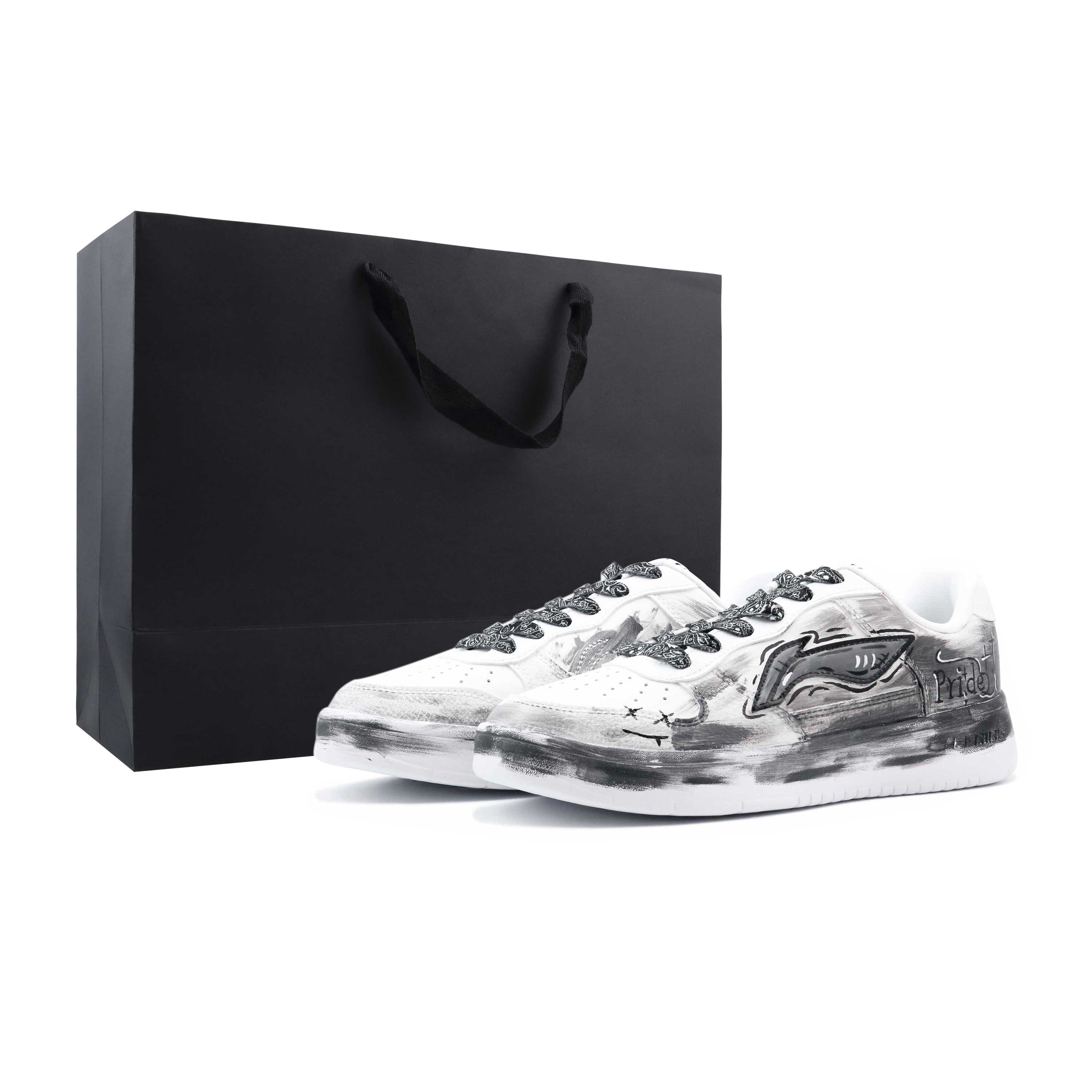 LINING Лининг Понтон Боутс Легкие Износостойкие Низкие Кроссовки для Скейтбординга Унисекс Черно-Белые, цвет Black White (Shopping Bag)
LINING Лининг Понтон Боутс Легкие Износостойкие Низкие Кроссовки для Скейтбординга Унисекс Черно-Белые, цвет Black White (Shopping Bag)