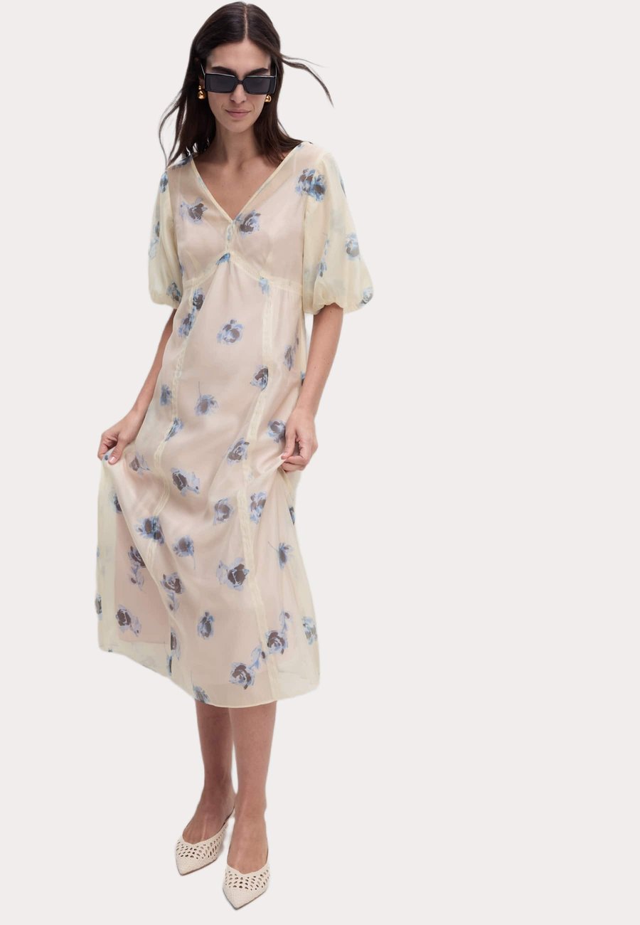 Платье Marks & Spencer SHEER PRINTED V-NECK, Ivory Mix/White
Платье Marks & Spencer SHEER PRINTED V-NECK, Ivory Mix/White