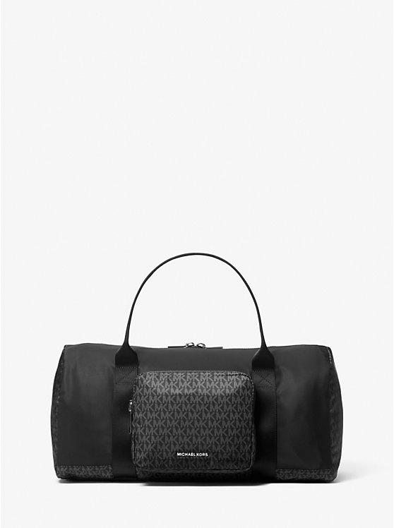 Сумка для отдыха из нейлона Tanner с напечатанным фирменным логотипом Michael Kors, черный
Сумка для отдыха из нейлона Tanner с напечатанным фирменным логотипом Michael Kors, черный
