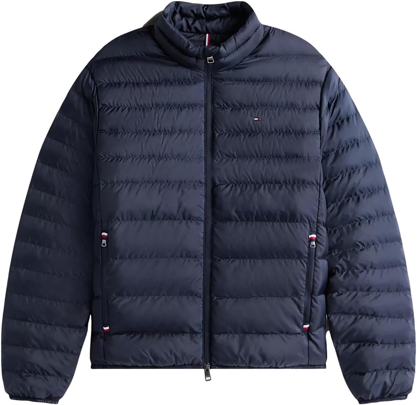 Мужская утепленная пуховая куртка TOMMY HILFIGER с возможностью упаковки, Dessert Sky Navy.
Мужская утепленная пуховая куртка TOMMY HILFIGER с возможностью упаковки, Dessert Sky Navy.