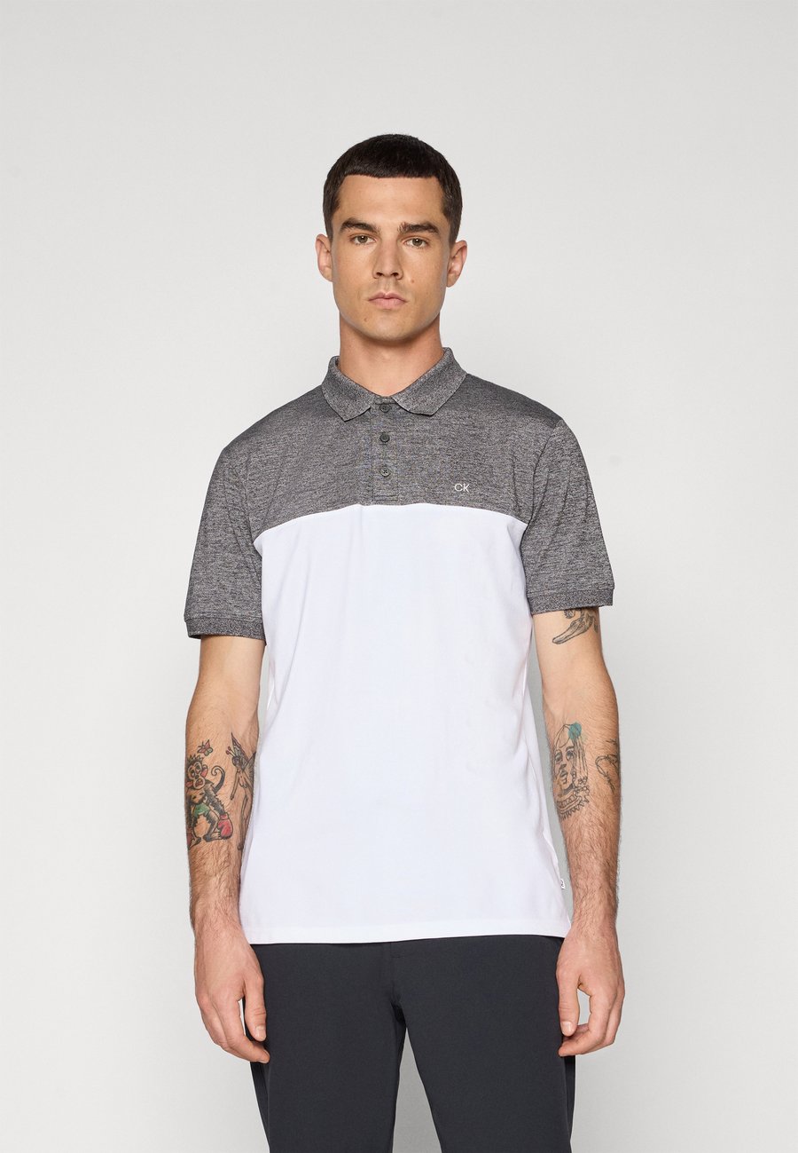 Поло Calvin Klein Golf COLOUR BLOCK, Charcoal/White/Grey, Белый, Поло Calvin Klein Golf COLOUR BLOCK, Charcoal/White/Grey
Поло Calvin Klein Golf COLOUR BLOCK, Charcoal/White/Grey, Белый, Поло Calvin Klein Golf COLOUR BLOCK, Charcoal/White/Grey
