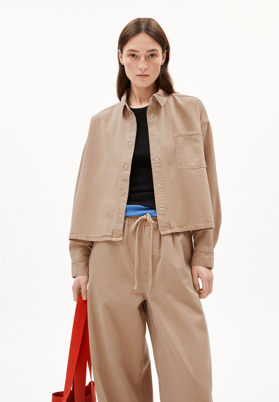 Блуза ARMEDANGELS NALAANI, True Camel/Light Brown
Блуза ARMEDANGELS NALAANI, True Camel/Light Brown