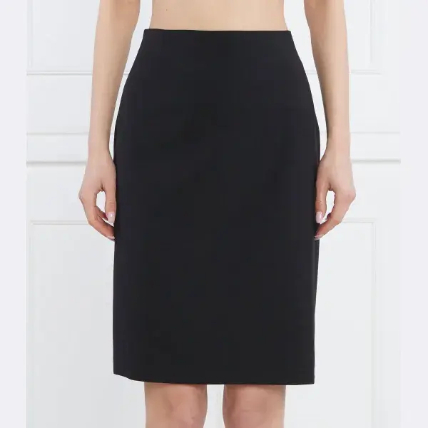 Шерстяная юбка-вилеа Boss, черный
Шерстяная юбка-вилеа Boss, черный