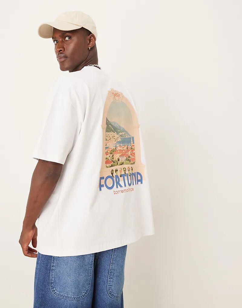 Футболка ASOS DESIGN свободного кроя с принтом «Место назначения» на спине, белая
Футболка ASOS DESIGN свободного кроя с принтом «Место назначения» на спине, белая