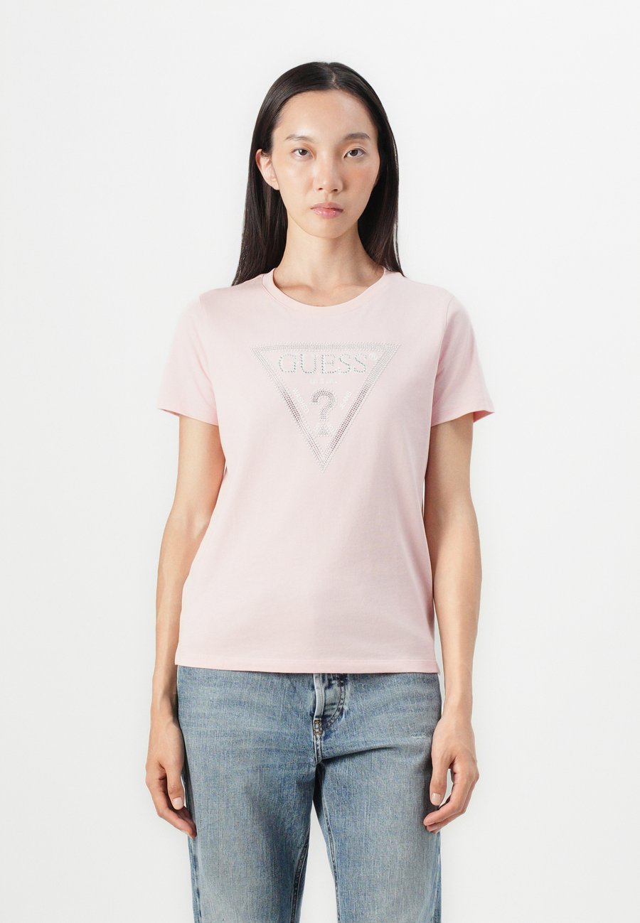 Футболка Guess TRIANGLE TEE, Pink Pearl/Light Pink
Футболка Guess TRIANGLE TEE, Pink Pearl/Light Pink