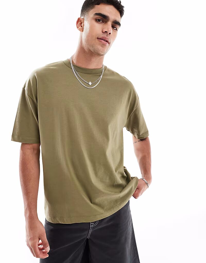 Футболка оверсайз ASOS DESIGN Essential цвета хаки
Футболка оверсайз ASOS DESIGN Essential цвета хаки