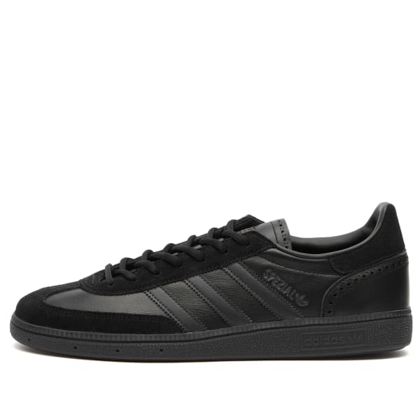 Специальные кроссовки для гандбола Adidas, Core Black, Carbon & Core Black
Специальные кроссовки для гандбола Adidas, Core Black, Carbon & Core Black