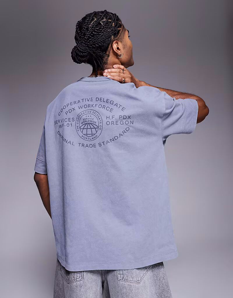 Футболка свободного кроя ASOS DESIGN с текстовой графикой и декоративными швами из плотной серой ткани плотностью 240 г/м² 
Футболка свободного кроя ASOS DESIGN с текстовой графикой и декоративными швами из плотной серой ткани плотностью 240 г/м²