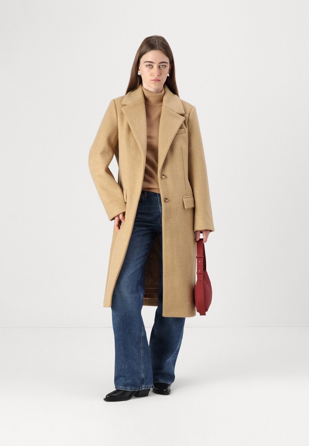 Классическое пальто MIGUEL 2nd Day, бежевый
Классическое пальто MIGUEL 2nd Day, бежевый