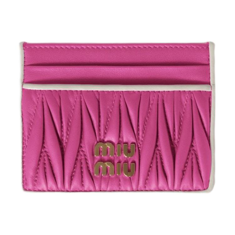 MIU MIU Кожаный картхолдер матрасного плетения
MIU MIU Кожаный картхолдер матрасного плетения