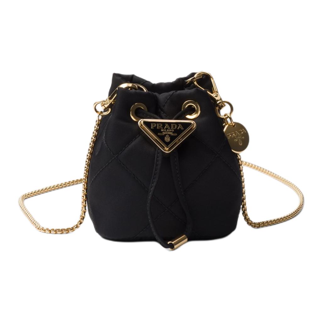 PRADA Мини-клатч на одно плечо из переработанного нейлона women's black
PRADA Мини-клатч на одно плечо из переработанного нейлона women's black