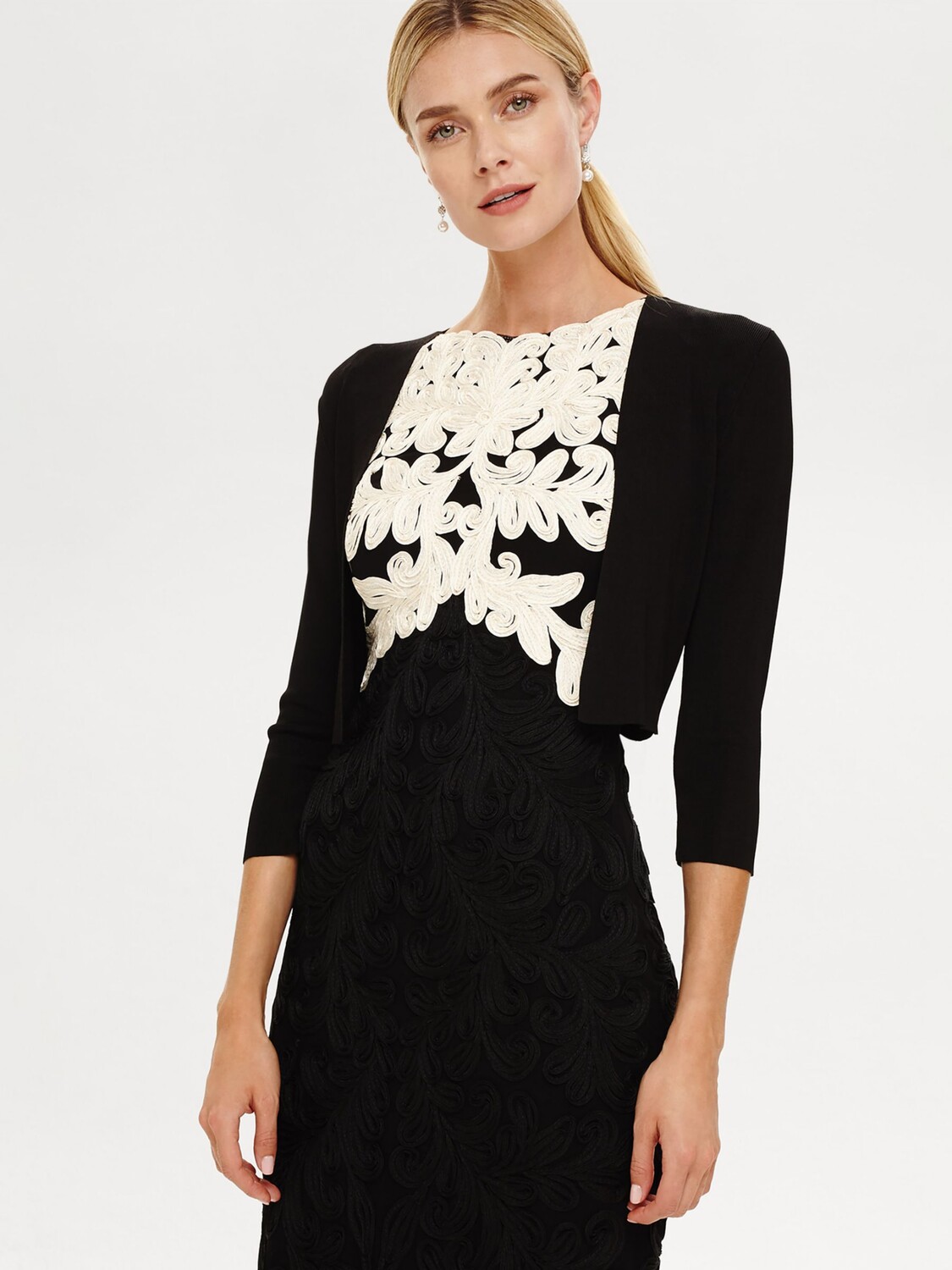 Укороченная куртка Phase Eight, Черный, Черный
Укороченная куртка Phase Eight, Черный, Черный