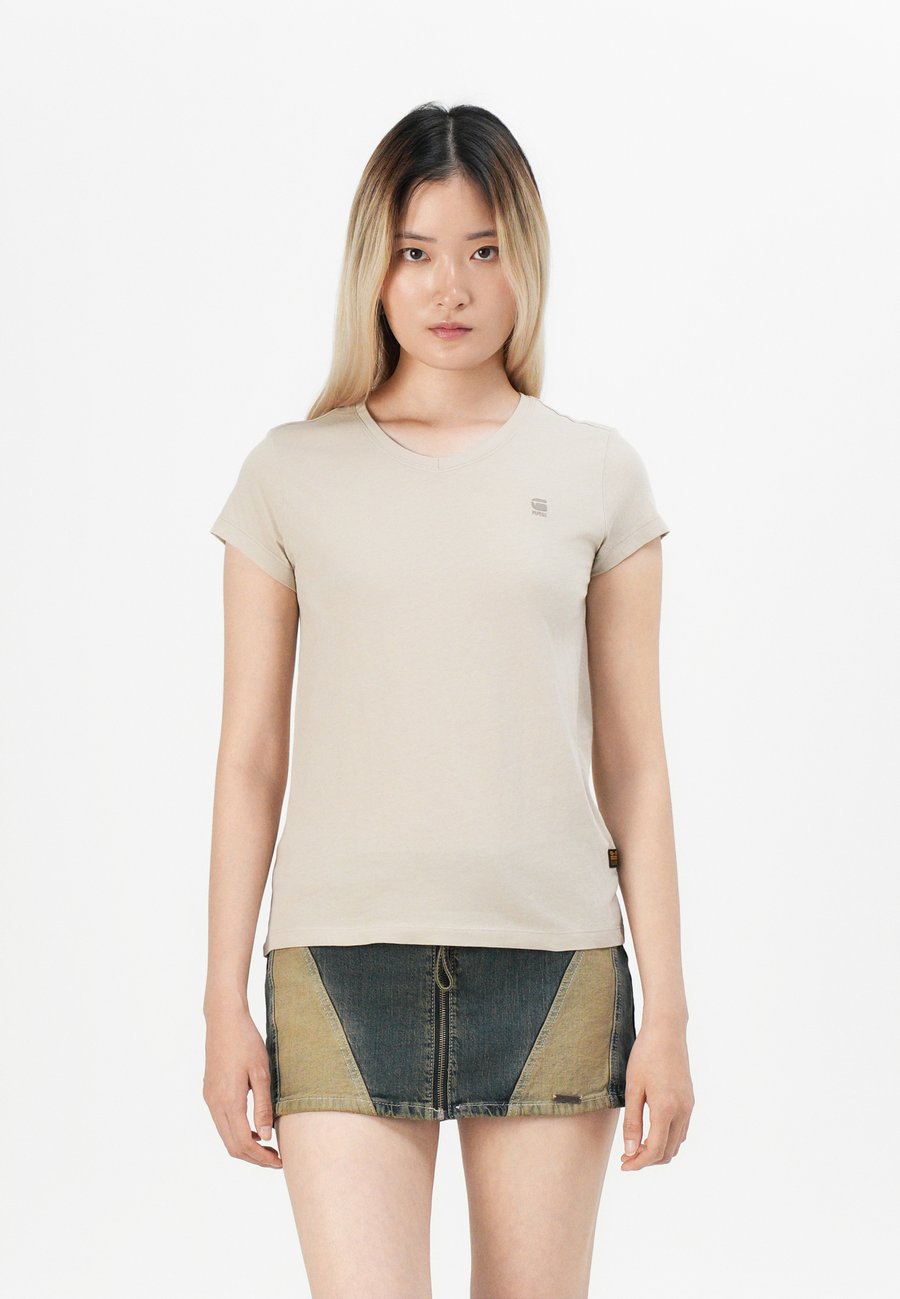 Футболка G-STAR EYBEN SLIM , Brick/Beige
Футболка G-STAR EYBEN SLIM , Brick/Beige