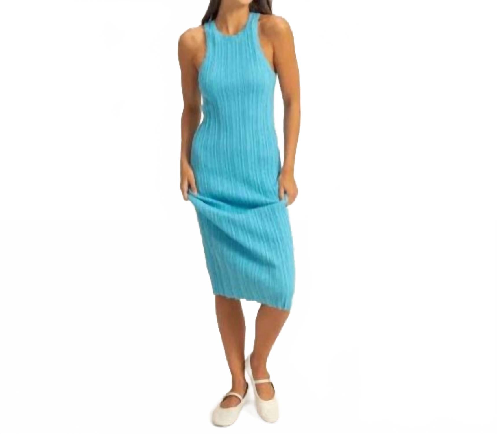 Рибленое облегающее макси-платье бирюзового цвета HYFVE
Рибленое облегающее макси-платье бирюзового цвета HYFVE