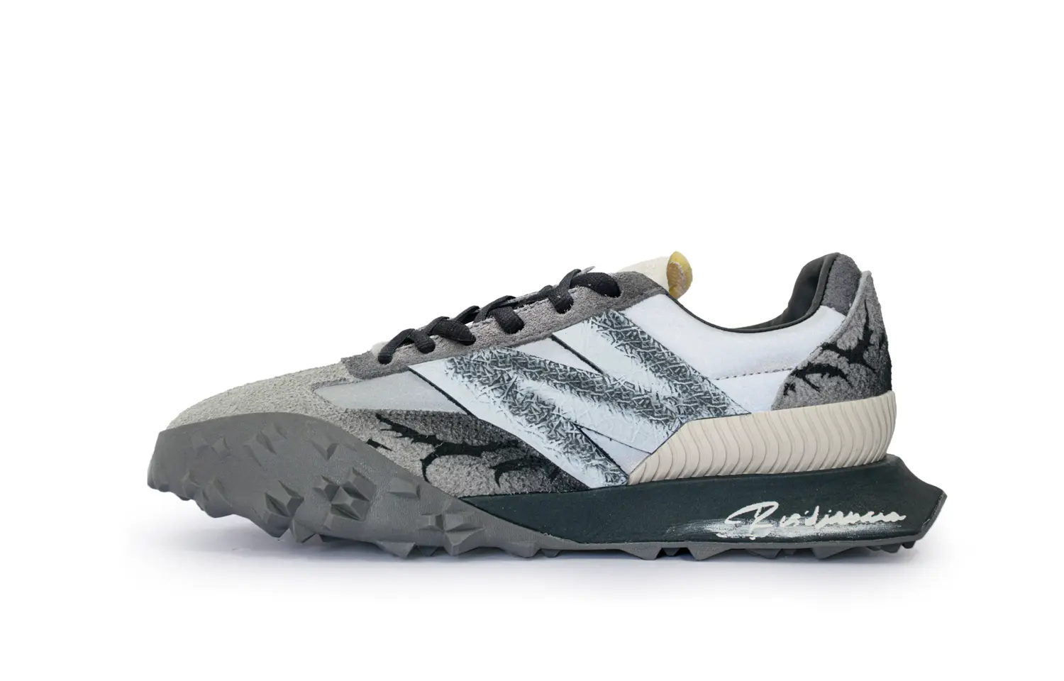 New Balance XC 72 Textile, Split Suede Low top кроссовки для бега унисекс Black Gray
New Balance XC 72 Textile, Split Suede Low top кроссовки для бега унисекс Black Gray