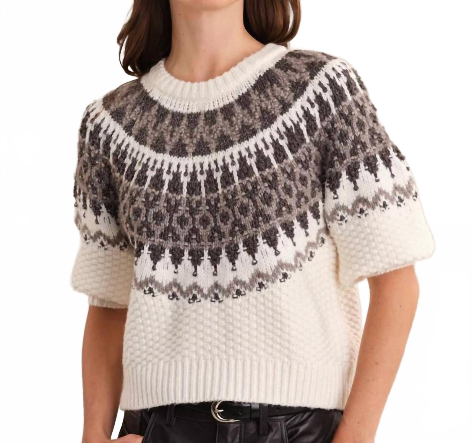 525 America Топ Alora с пышными рукавами в стиле Fair Isle, цвет «морская соль»
525 America Топ Alora с пышными рукавами в стиле Fair Isle, цвет «морская соль»