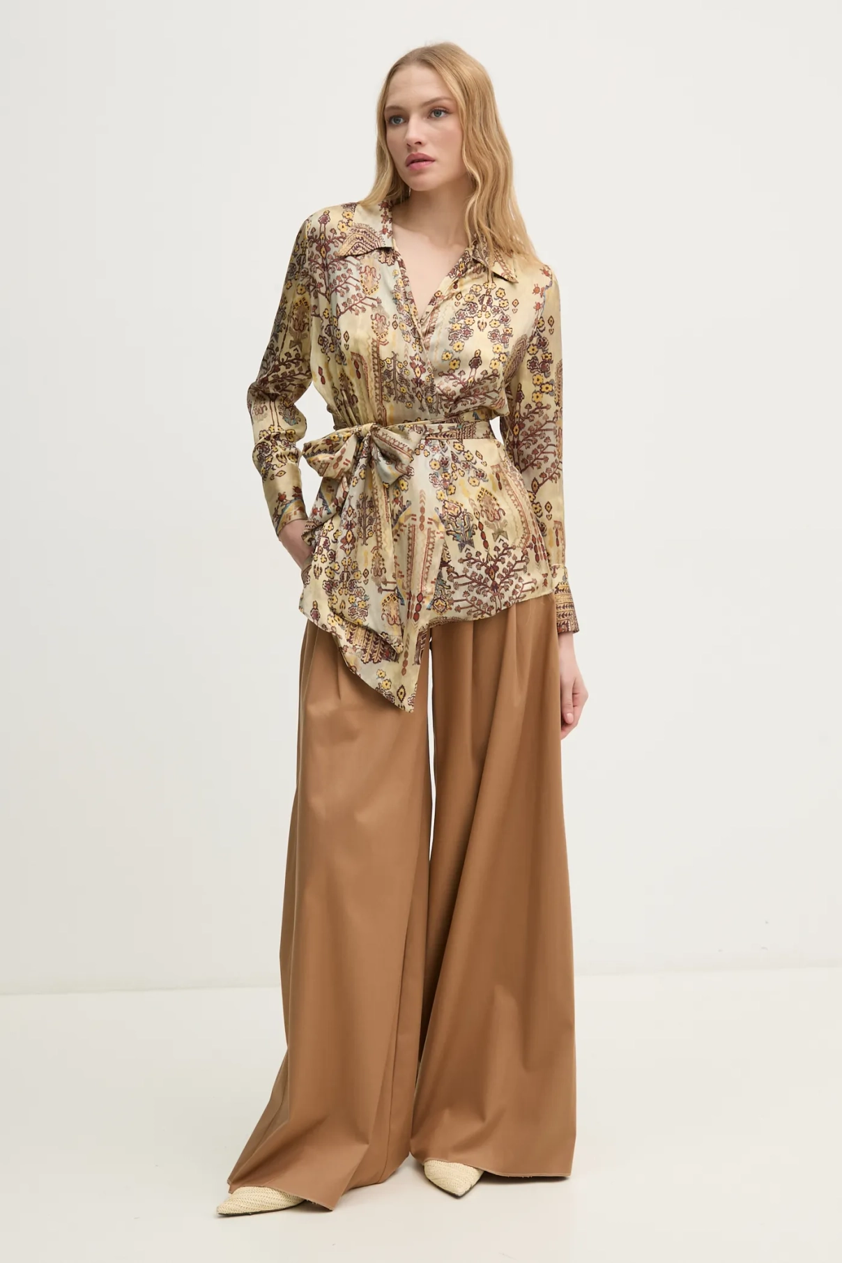 Блуза Hoss Intropia, бежевый
Блуза Hoss Intropia, бежевый