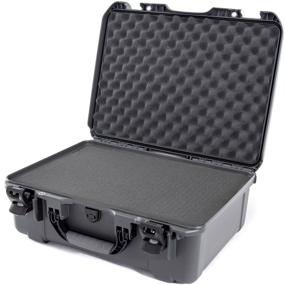 Жесткий кейс Nanuk 940 с пеной (графит, 36,7 л)
Жесткий кейс Nanuk 940 с пеной (графит, 36,7 л)