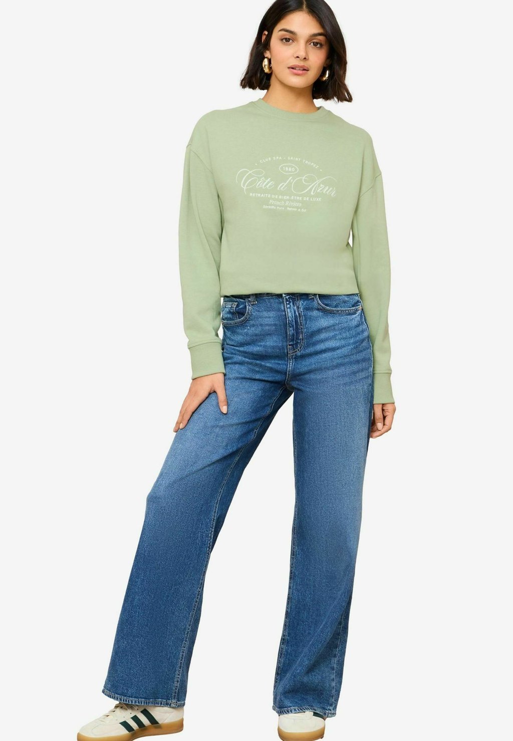 Толстовка REGULAR FIT Friends Like These, зеленый
Толстовка REGULAR FIT Friends Like These, зеленый